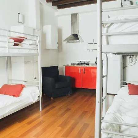 Be You Hostel Grenada
